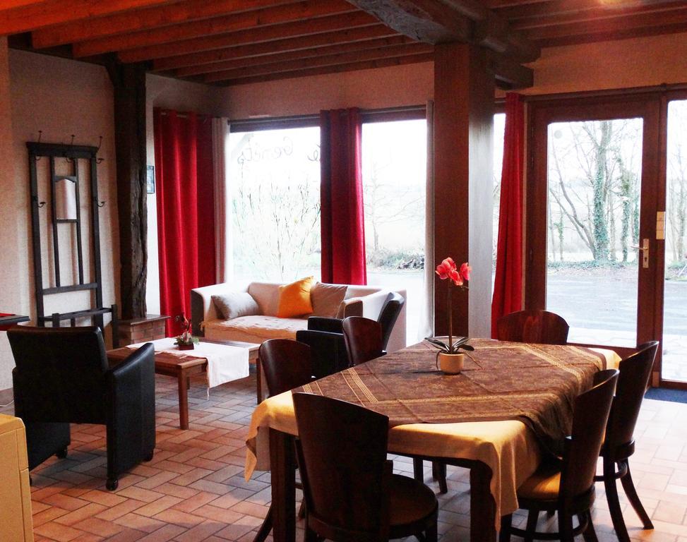 Gites De La Ferme Auberge De Mesauboin Billé Kültér fotó